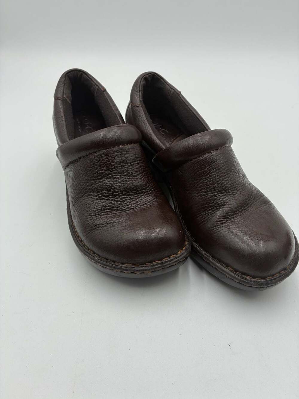 b.o.c. Born Concept Brown Leather Clogs Size 6.5